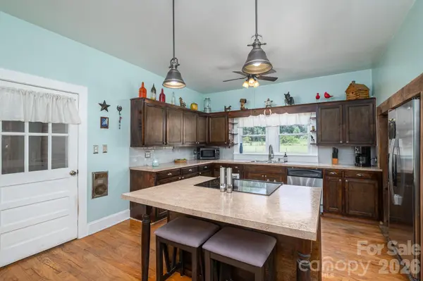 744 S Grove Street EXT, Lincolnton, NC 28092