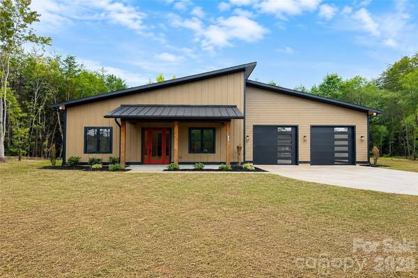7401 Sherrills Ford RD, Sherrills Ford, NC 28673