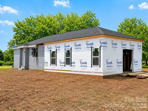 111 Churchill DR, Kings Mountain, NC 28086
