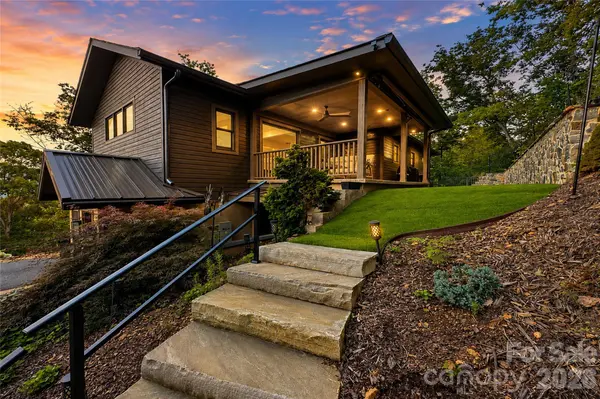 228 Allen Mountain DR, Black Mountain, NC 28711