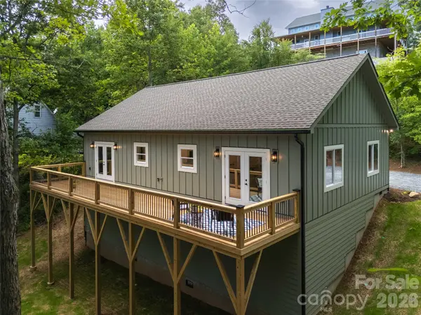 79 Midway DR #22, Sylva, NC 28779