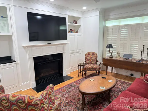 421 Spring ST, Davidson, NC 28036