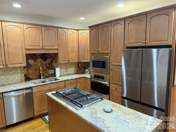 421 Spring ST, Davidson, NC 28036