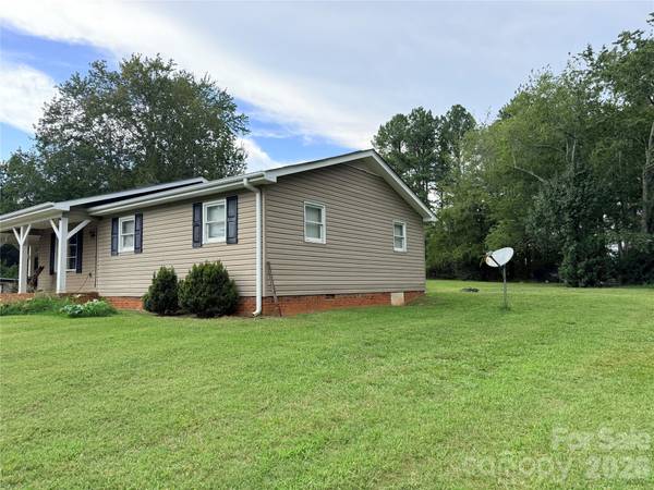 175 Scruggs RD, Forest City, NC 28043