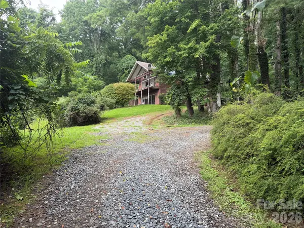 4897 Hwy 226 HWY N, Little Switzerland, NC 28749