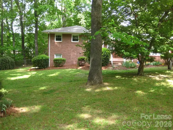 3100 Greenwood Park CIR, Albemarle, NC 28001