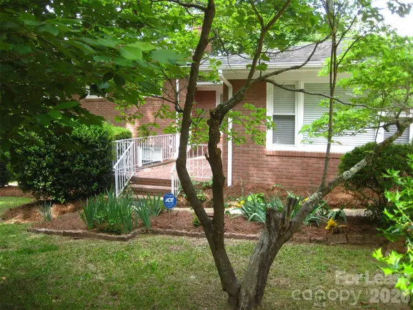 3100 Greenwood Park CIR, Albemarle, NC 28001