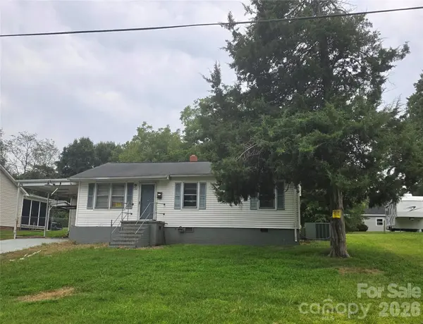122 E Iowa AVE E, Bessemer City, NC 28016