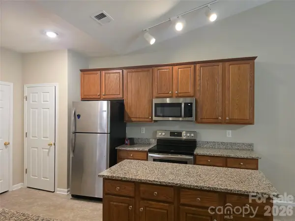4715 Stoney Brook LN #21, Harrisburg, NC 28075