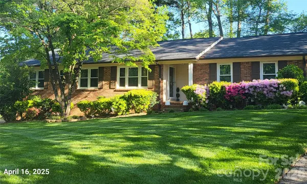 4200 Cerise DR, Charlotte, NC 28269