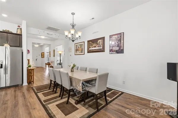 6612 Star DR, Sherrills Ford, NC 28673