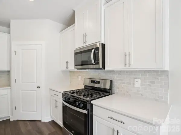 2445 Maxton DR, Salisbury, NC 28144