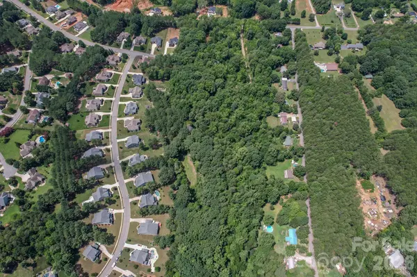 5018 Grassy Creek RD, Denver, NC 28037
