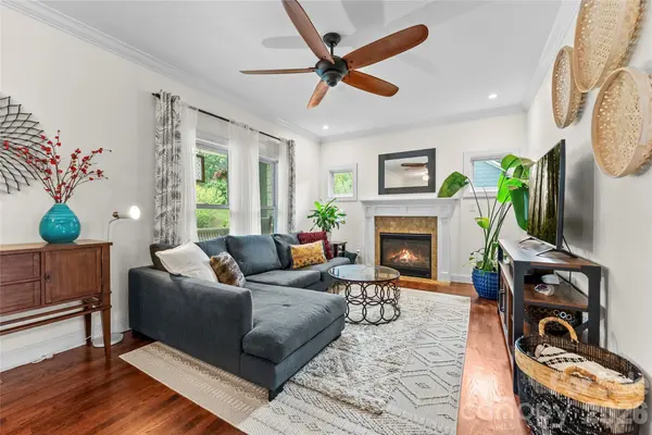 118 Houston ST, Asheville, NC 28801