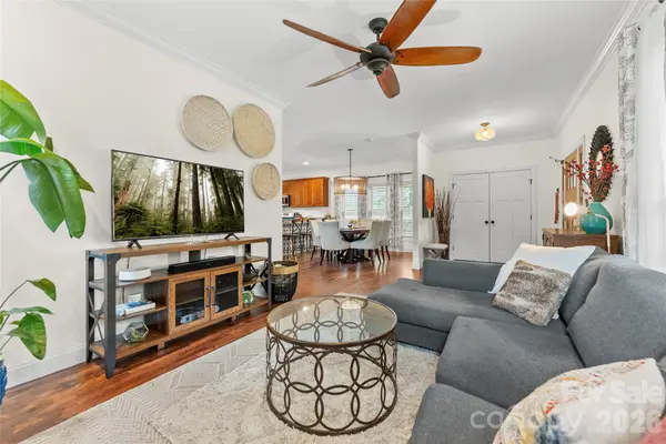 118 Houston ST, Asheville, NC 28801