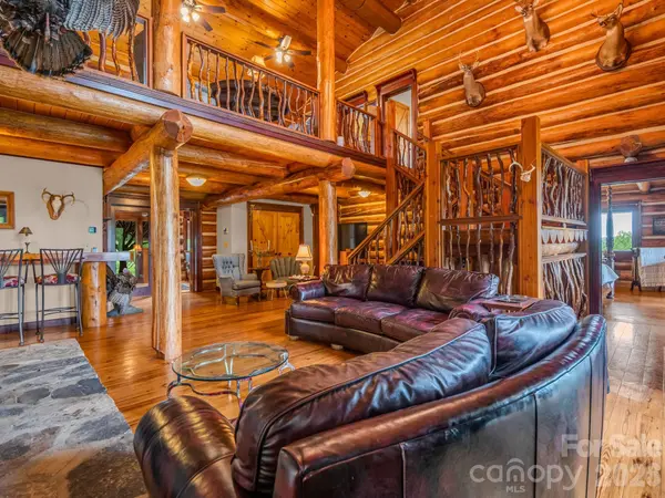 1054 Rainbow Rapids RD, Rutherfordton, NC 28139