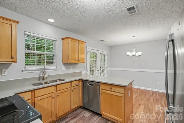2994 Champion LN SW, Concord, NC 28025