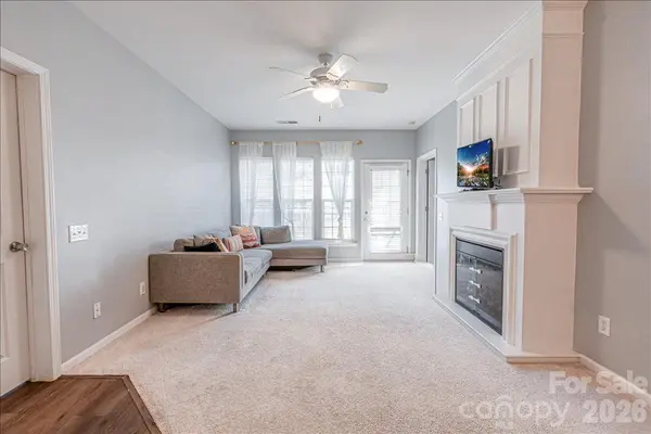 14941 Santa Lucia DR, Charlotte, NC 28277