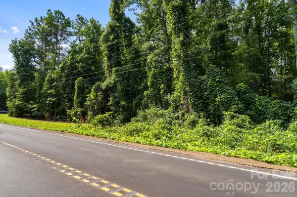 3312 McConnells HWY W, Sharon, SC 29742