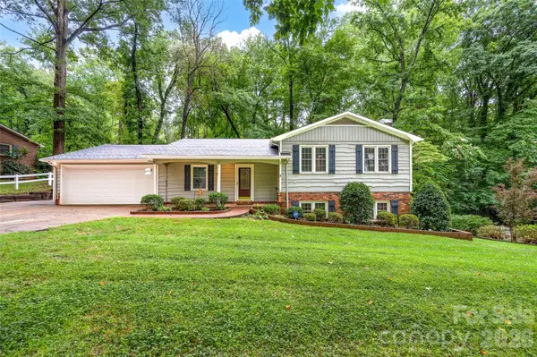 2602 Shearer DR, Statesville, NC 28625