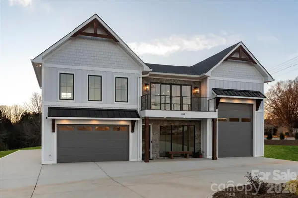 108 Isle Of Pines RD, Mooresville, NC 28117
