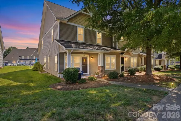 1012 Laparc LN, Indian Trail, NC 28079