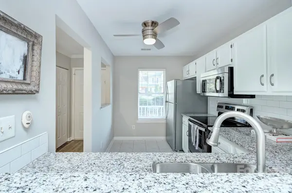 8268 Golf Ridge DR, Charlotte, NC 28277