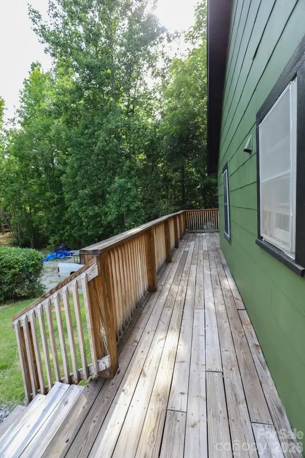 1646 Silver ST, Morganton, NC 28655