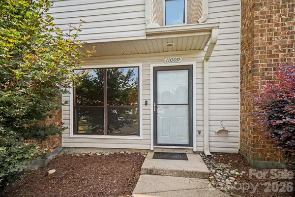 11009 Carmel Crossing RD, Charlotte, NC 28226