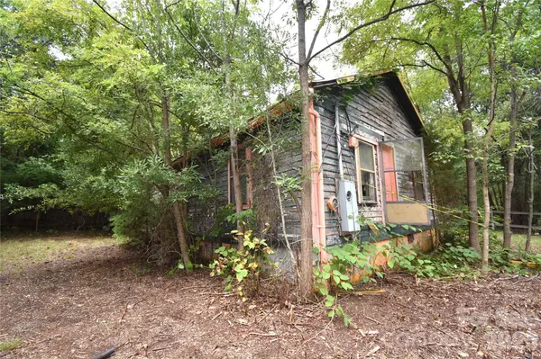111 Cam PL, Lawndale, NC 28090