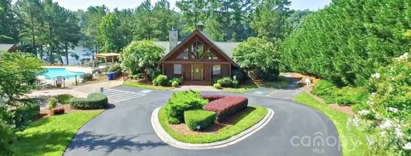5009 Harbor View DR E #50, Granite Falls, NC 28630