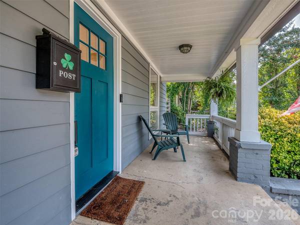 1221 Kennon ST, Charlotte, NC 28205