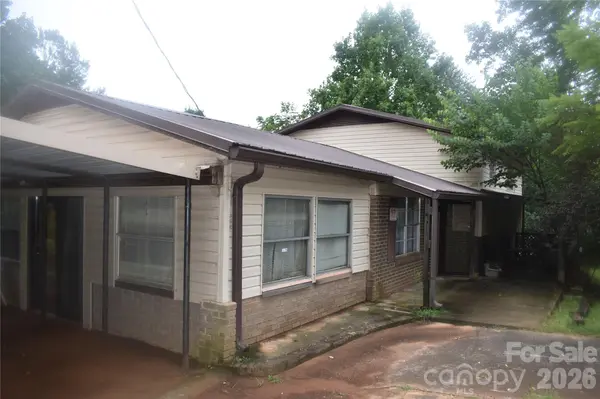 115 Weeks RD, Rutherfordton, NC 28139