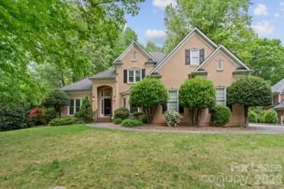 3833 Denmeade DR, Charlotte, NC 28269