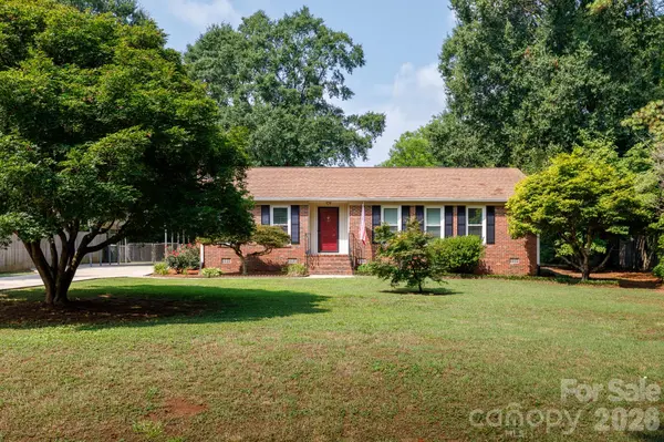 1667 Heatherhill RD, Rock Hill, SC 29732