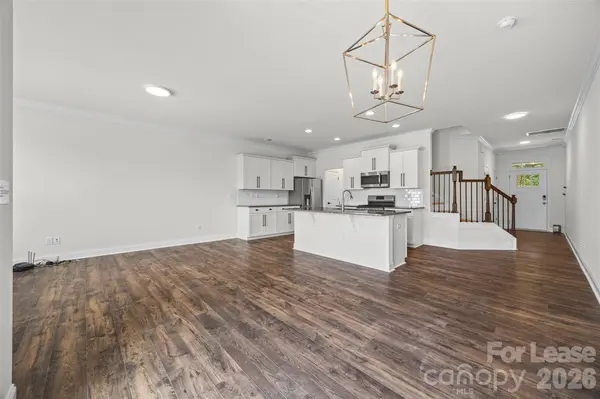 1093 Chicory TRCE, Clover, SC 29710
