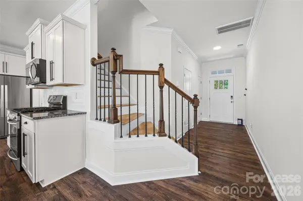 1093 Chicory TRCE, Clover, SC 29710