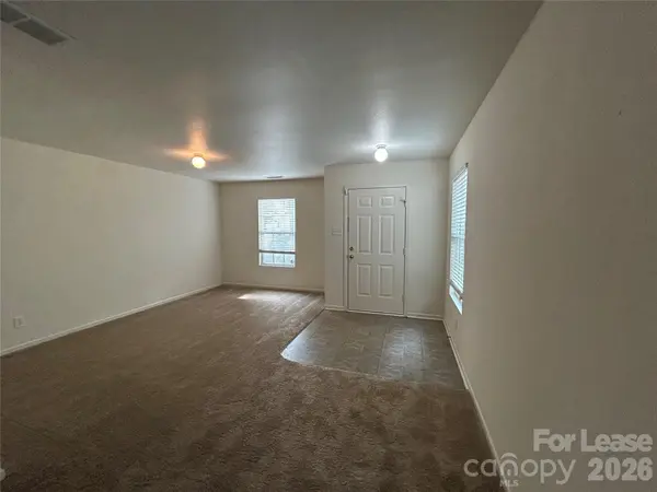 3015 Meadow Knoll DR, Charlotte, NC 28269