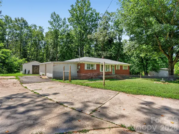 604 Belue Mill RD, Landrum, SC 29356