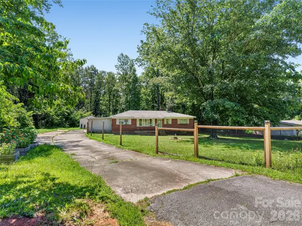 604 Belue Mill RD, Landrum, SC 29356
