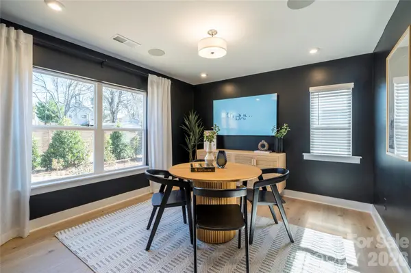 1443 Levy WAY, Charlotte, NC 28205