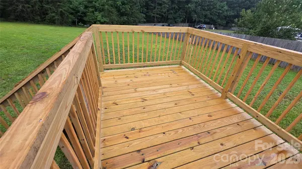 125 Robins Hill LN #17, Statesville, NC 28677