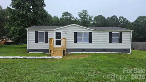 125 Robins Hill LN #17, Statesville, NC 28677