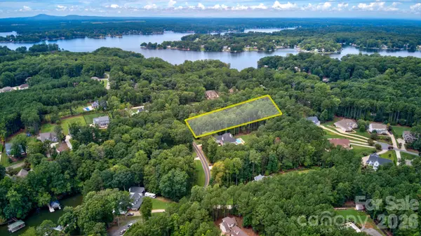 512 Kenway LOOP, Mooresville, NC 28117