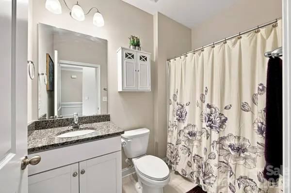 3785 Summer Haven DR, Sherrills Ford, NC 28673