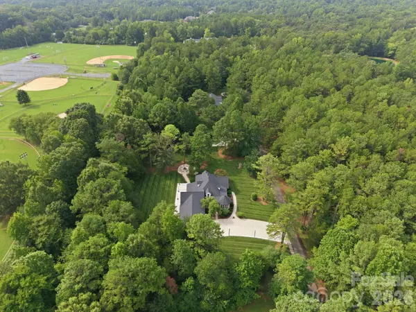 9544 Brief RD, Mint Hill, NC 28227