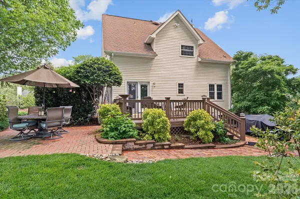 1315 Mistletoe Ridge PL NW, Concord, NC 28027