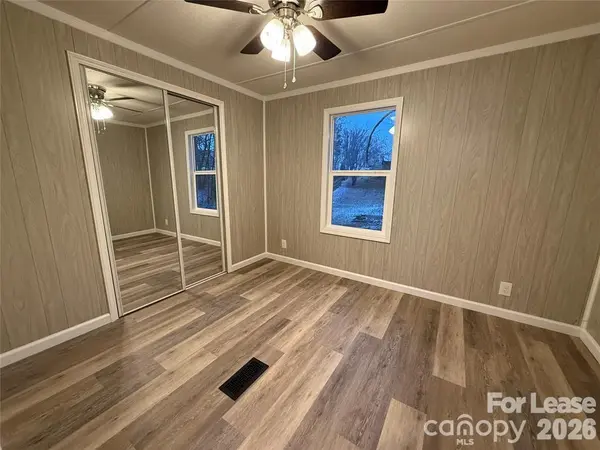 116 Longbranch RD, Statesville, NC 28677