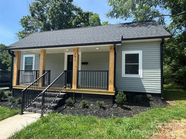 331 E Lowrance AVE, Mooresville, NC 28115