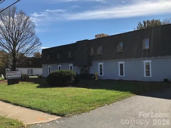 1312 Matthews Mint Hill RD #205, Matthews, NC 28105